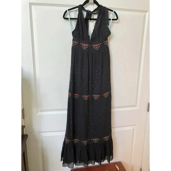 Marciano Silk Black Tiered Embroidered Halter Dress Womens Small Long Maxi - Picture 2 of 8